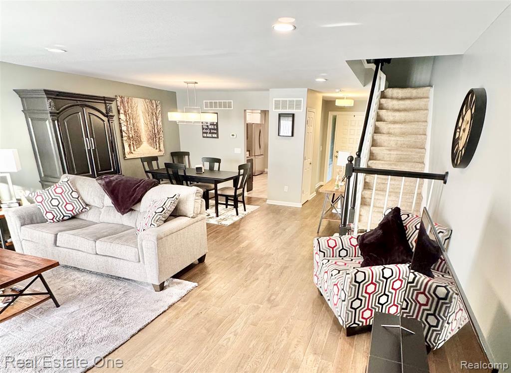 510 Tennyson, Rochester Hills, MI 48307 — Photo 14