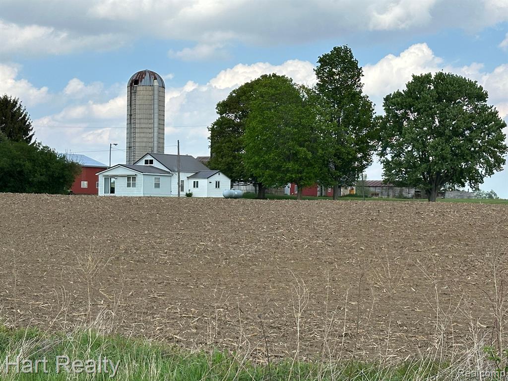 9548 SHARP Road, Clifford, MI 48727 — front exterior