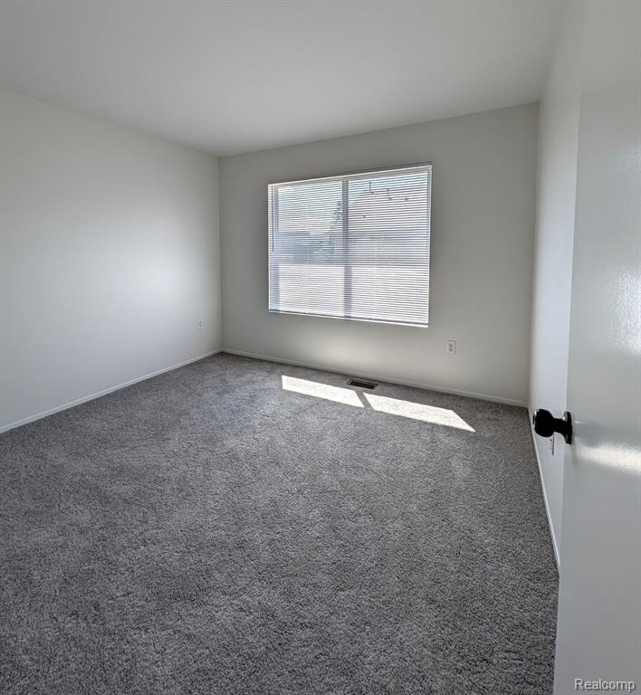 23225 GRAYSON Drive, Southfield, MI 48075 — Photo 12