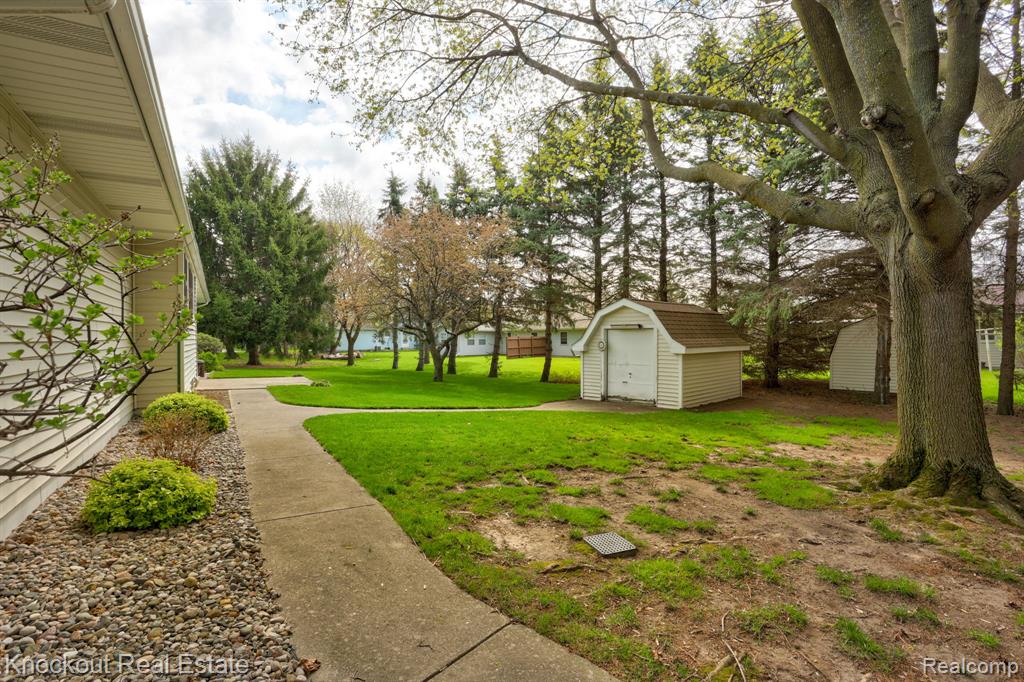 5 Krafft Court, Frankenmuth, MI 48734 — Photo 31