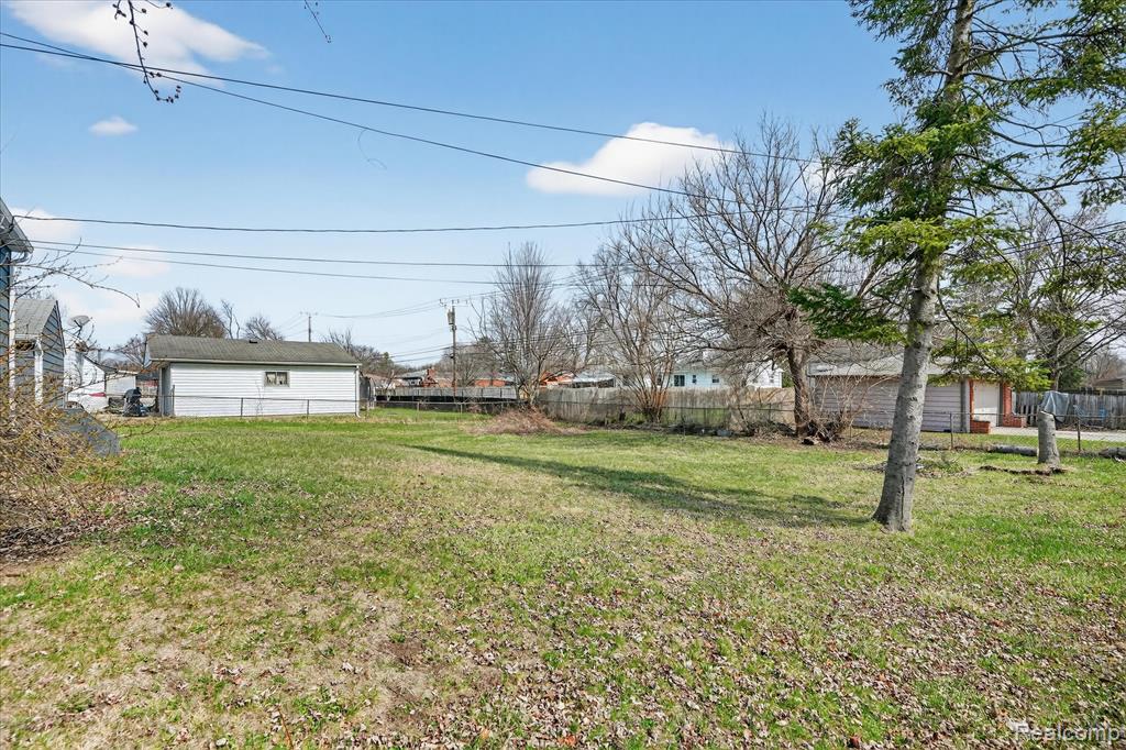1108 HELEN Street, Garden City, MI — Photo 44