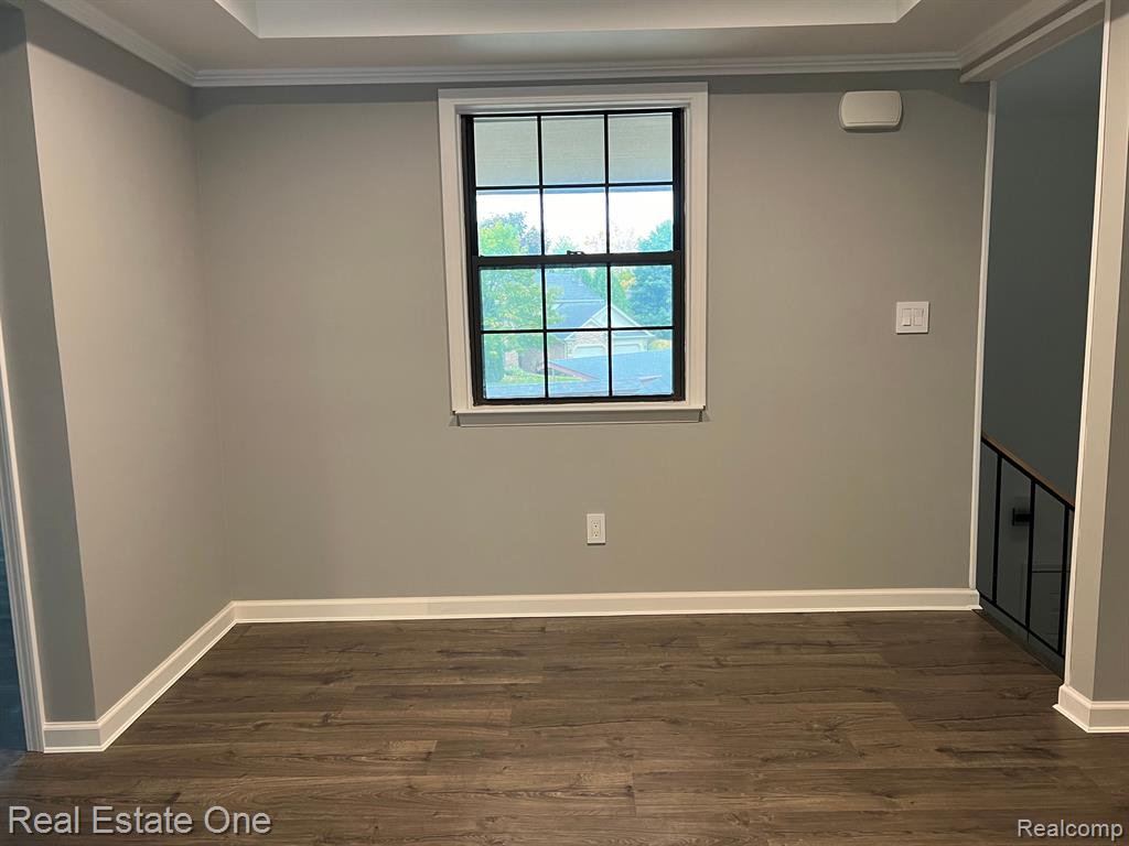 37033 Ridgedale Circle, Farmington Hills, MI 48331 — Photo 3