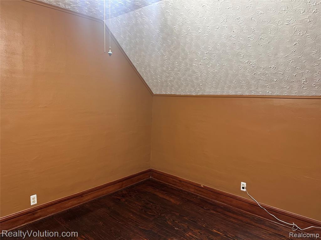 385 N Main Street, Imlay City, MI 48444 — Photo 20