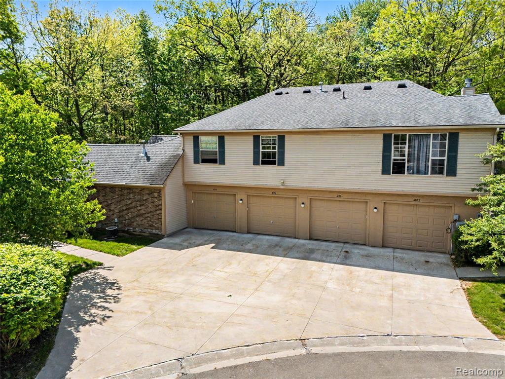 4114 Stonebridge, Holly, MI 48442 — Photo 27