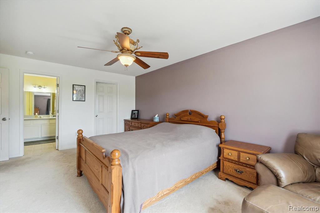 1012 SHIAWASSEE Circle, Howell, MI 48843 — Photo 21