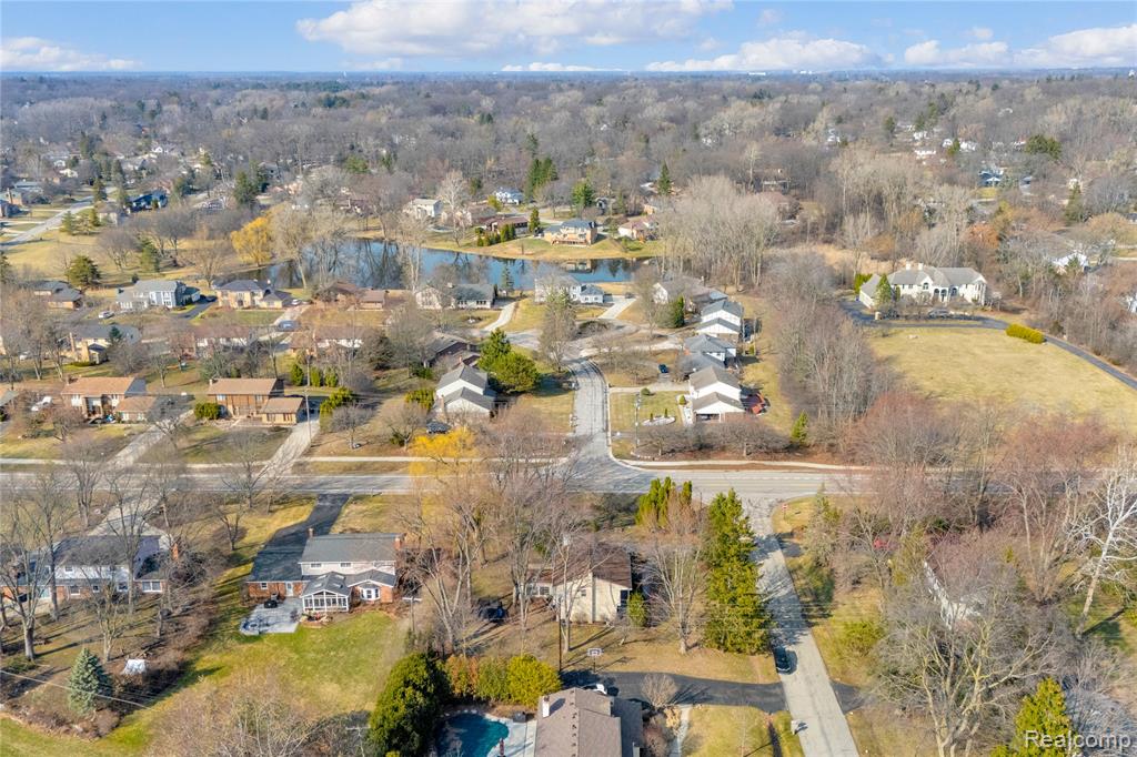 5516 Priory Lane, Bloomfield Hills, MI 48301 — Photo 44