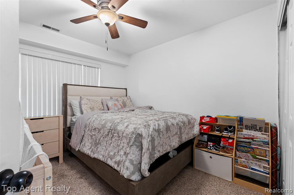 45512 Hidden View Court, Utica, MI 48315 — Photo 19