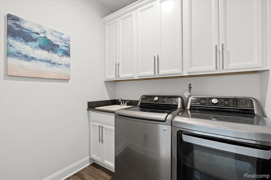 47695 Wales Court, Novi, MI 48167 — Photo 30