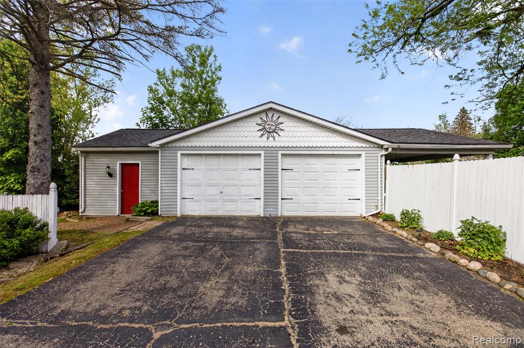4742 2nd Street, Columbiaville, MI 48421 — Photo 44