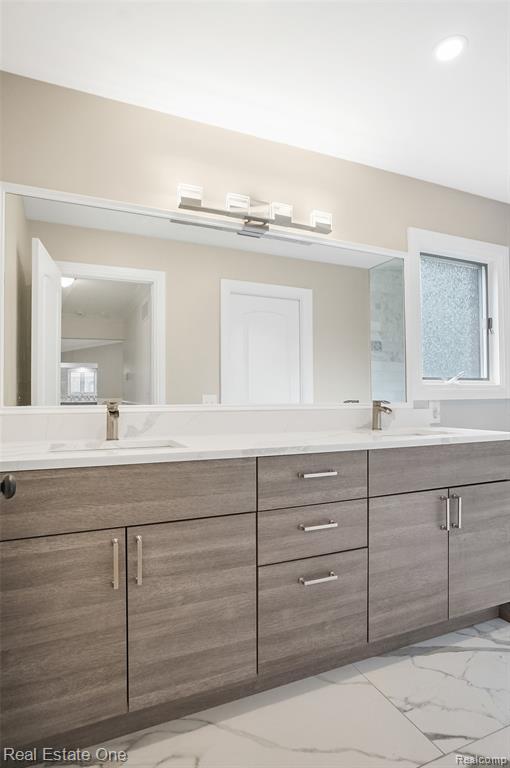 46837 Breckenridge Drive, Macomb, MI 48044 — Photo 17