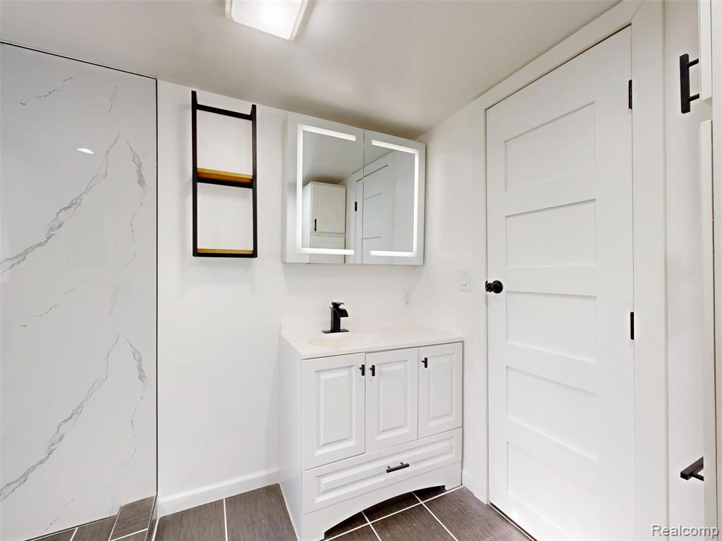 5145 E Mount Morris Road, Mount Morris, MI 48458 — Photo 30