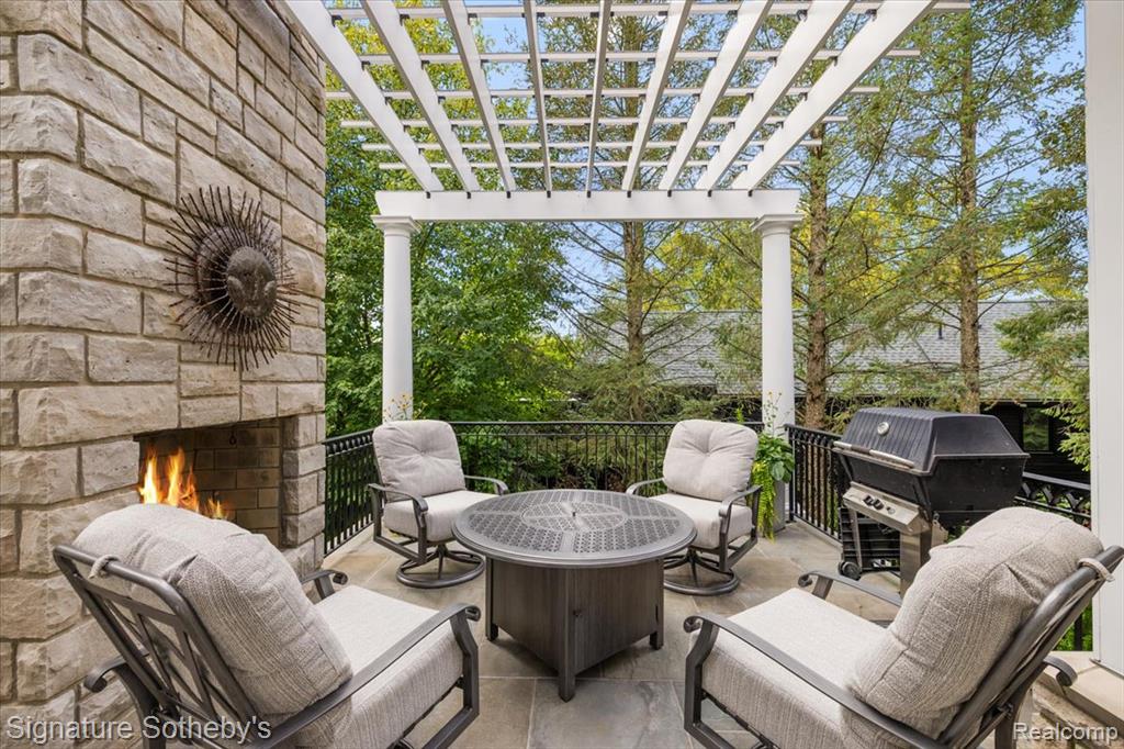 200 Woodland Villa Court, Birmingham, MI 48009 — Photo 72