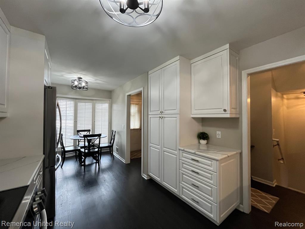 4465 GOLF VIEW Drive, Brighton, MI 48116 — Photo 11