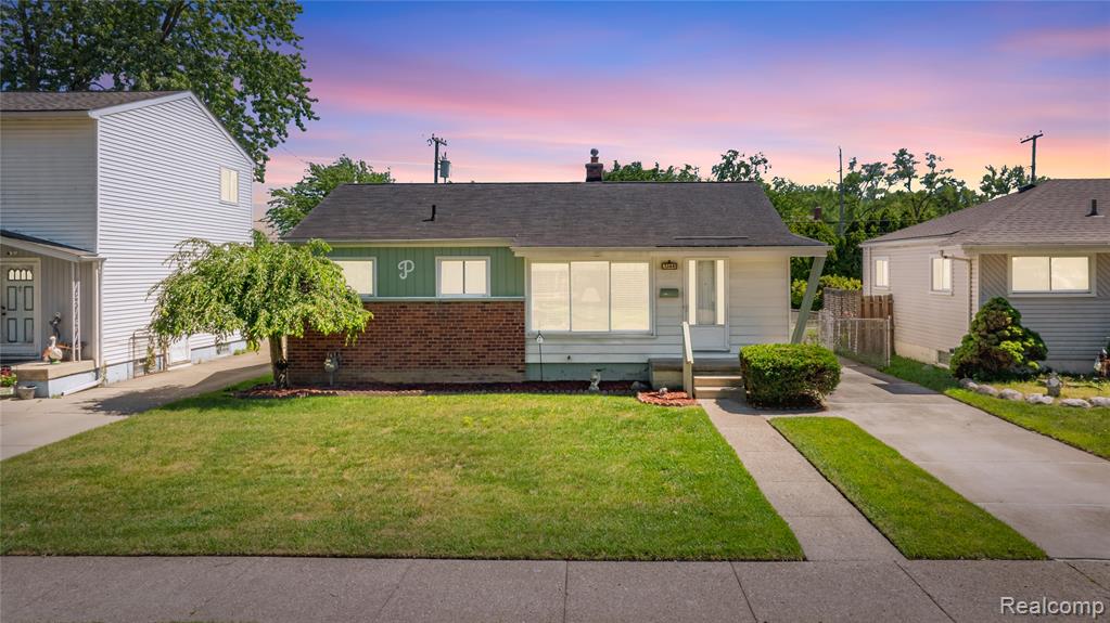 33441 Leona Street, Garden City, MI — Photo 2