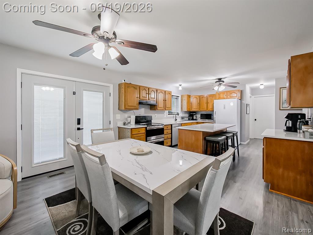 27051 Demrick Street, Roseville, MI 48066 — Photo 4
