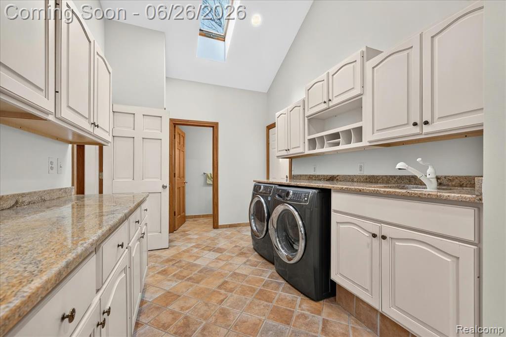 29498 E River Road, Grosse Ile, MI 48138 — Photo 17