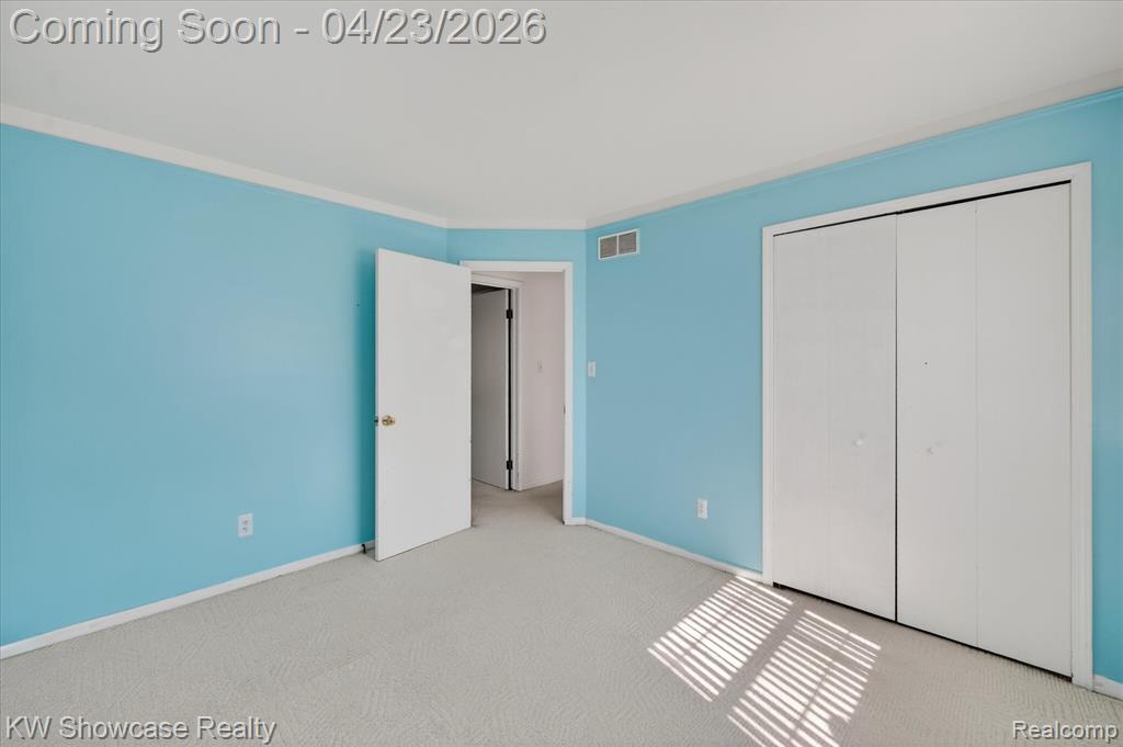 1584 Chanticlair Circle, Wixom, MI 48393 — Photo 23