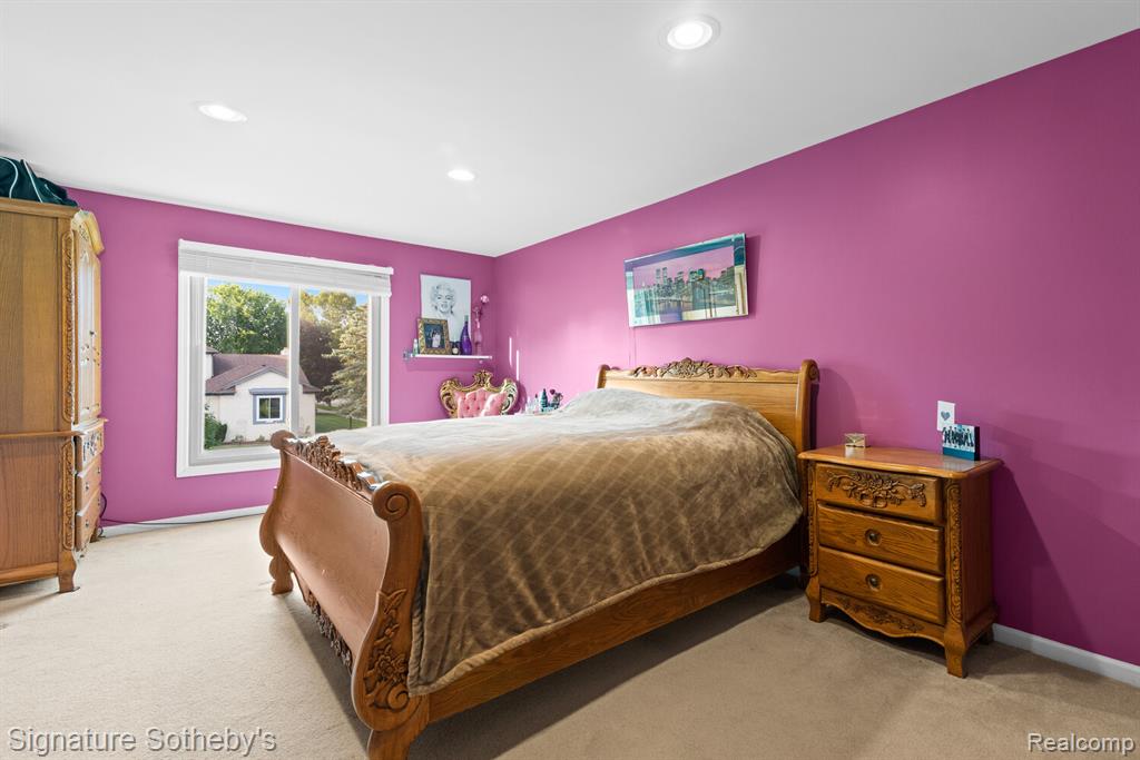6710 WESTPOINTE Drive, Troy, MI 48085 — Photo 23
