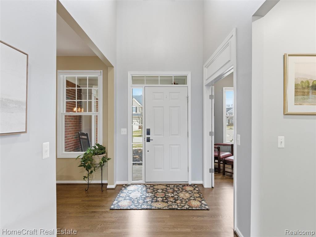 6031 BALMORAL Way, Commerce Twp, MI 48382 — Photo 4