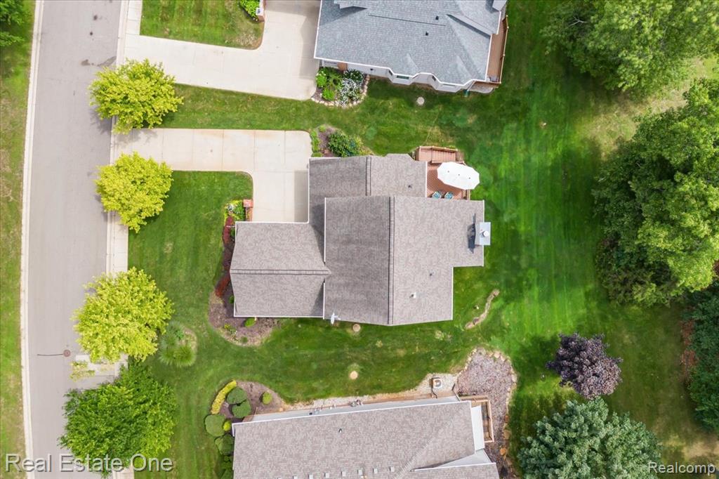 9952 Tioga Trail, Pinckney, MI 48169 — Photo 39