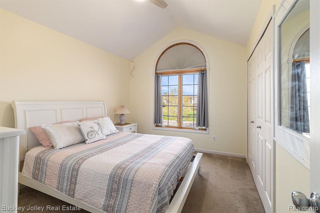 8537 SADDLEWOOD Drive, Brighton, MI 48116 — Photo 8