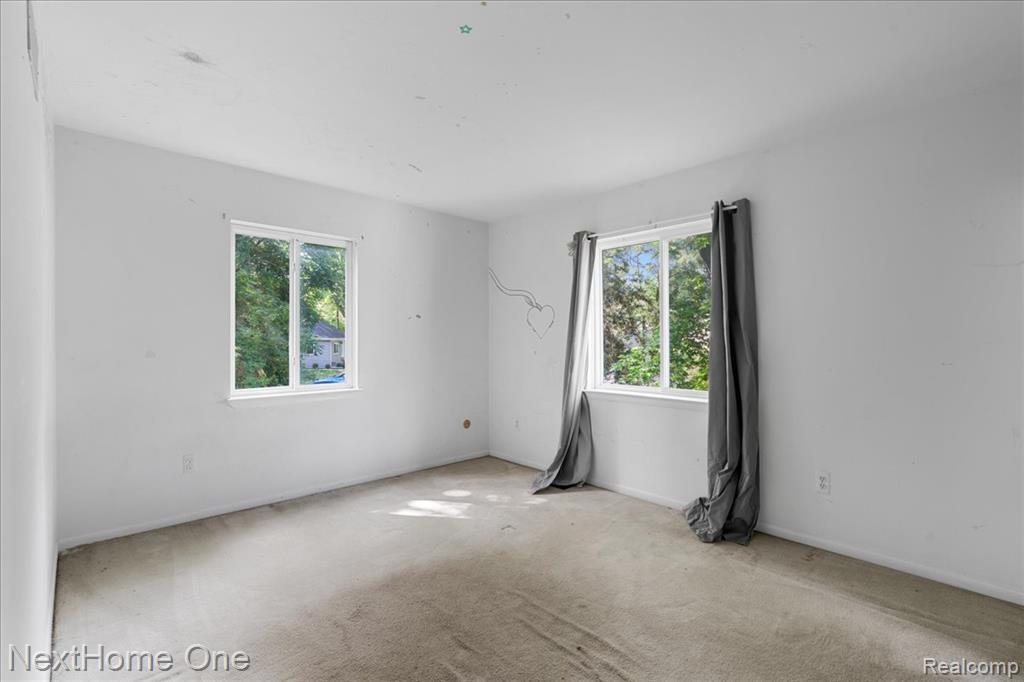7469 LONGWORTH Drive, Brighton, MI 48116 — Photo 10