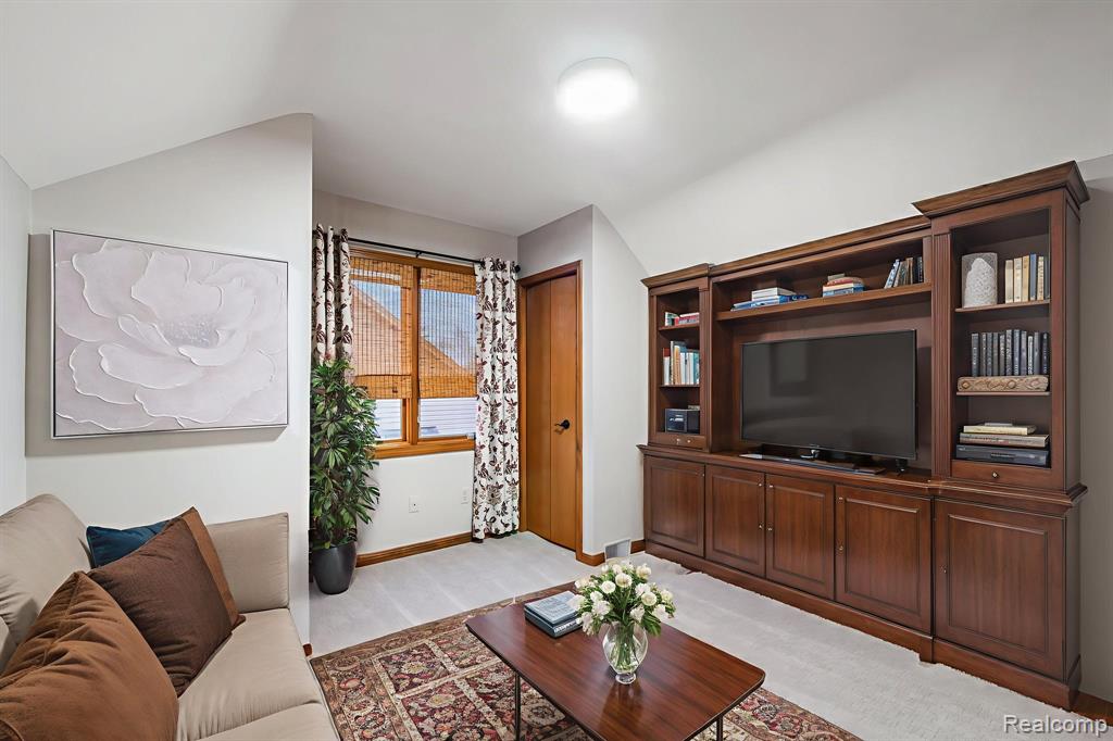 40312 Sugar Spring Drive, Sterling Heights, MI 48313 — Photo 28