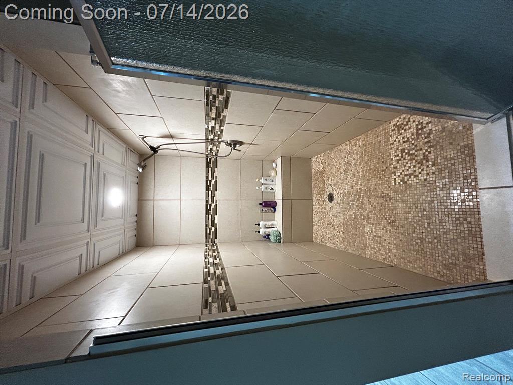 42808 Park Cresent Drive, Sterling Heights, MI 48313 — Photo 19