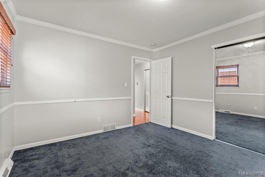 6547 Colonial Street, Dearborn Heights, MI 48127 — Photo 16