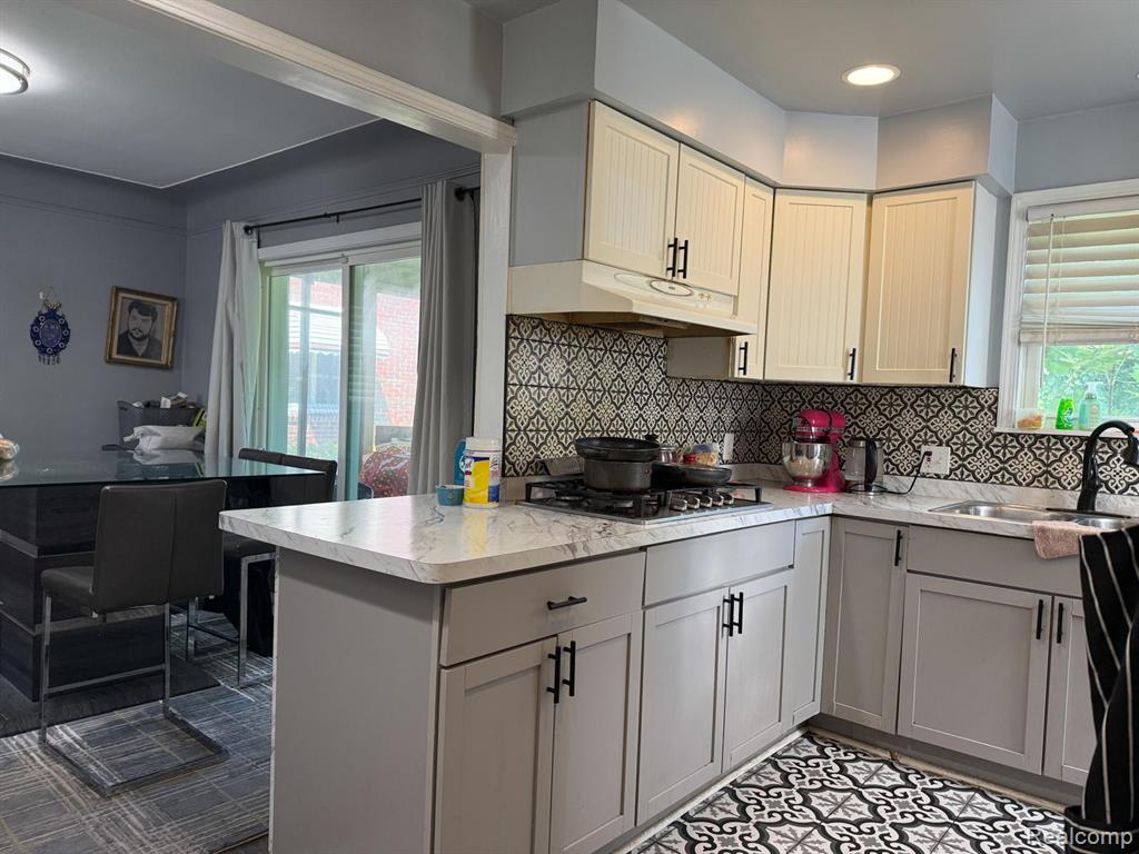 7840 Calhoun Street, Dearborn, MI 48126 — Photo 9