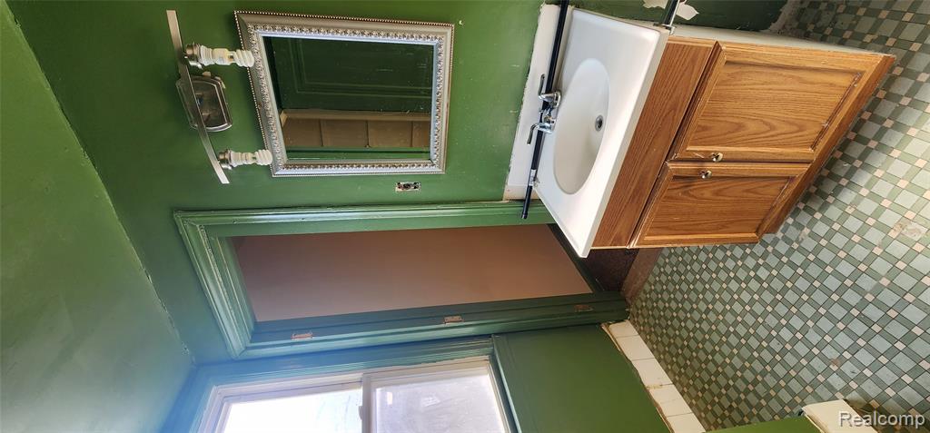 13940 Mayfield Street, Detroit, MI, 48205