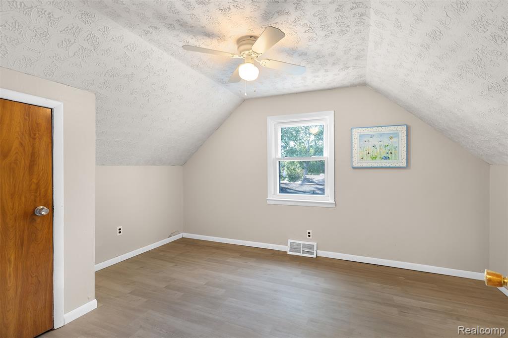 6310 Duncan Street, Taylor, MI 48180 — Photo 20