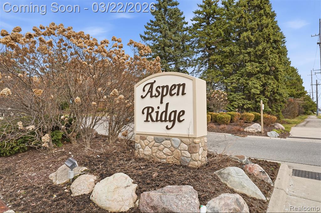 4165 Breckenridge Drive, West Bloomfield, MI — Photo 48