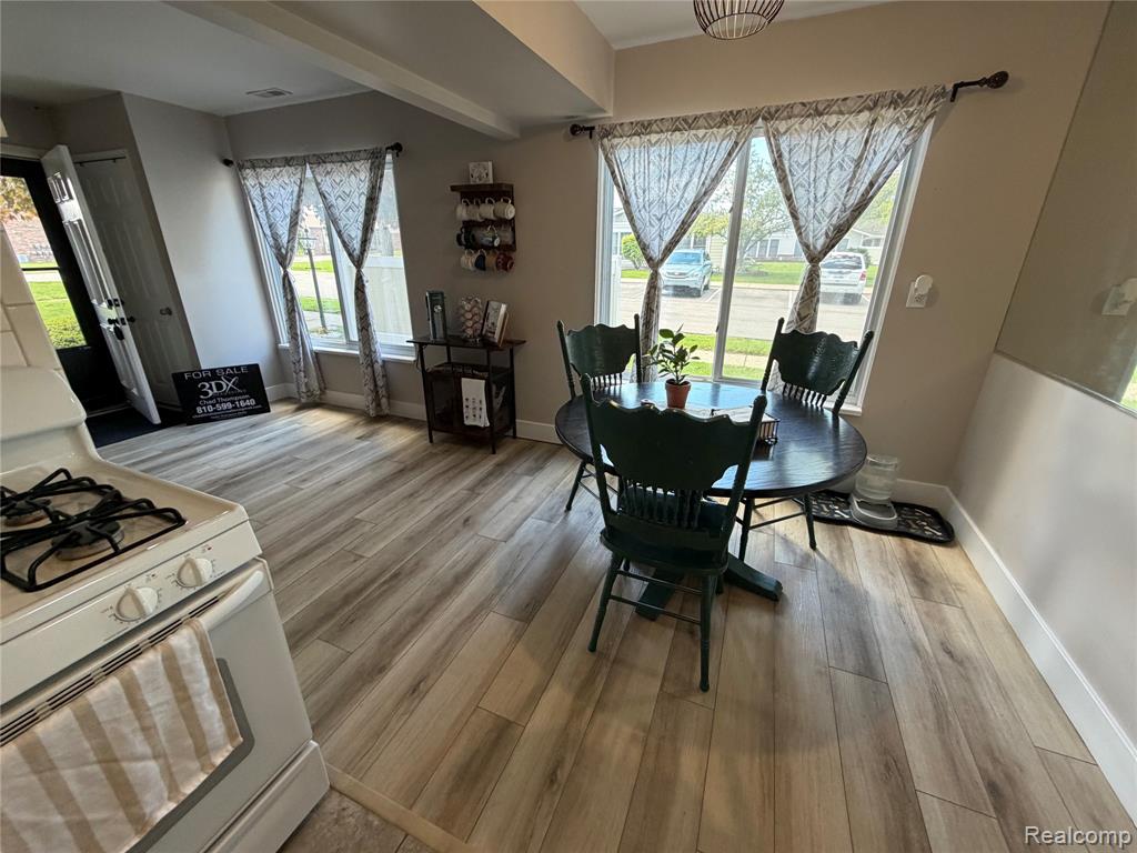 22814 Talford Street, Novi, MI — Photo 5