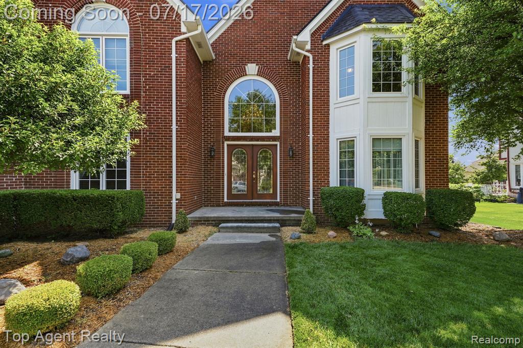 42316 Locklin Drive, Sterling Heights, MI 48314 — Photo 65
