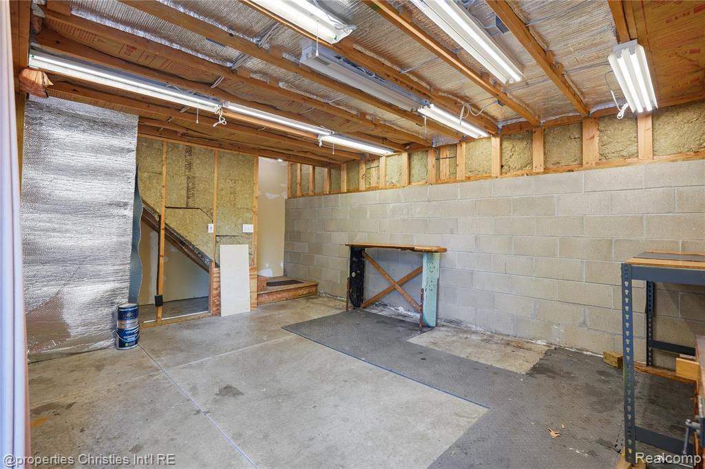 4462 Lily Drive, Howell, MI 48843 — Photo 44