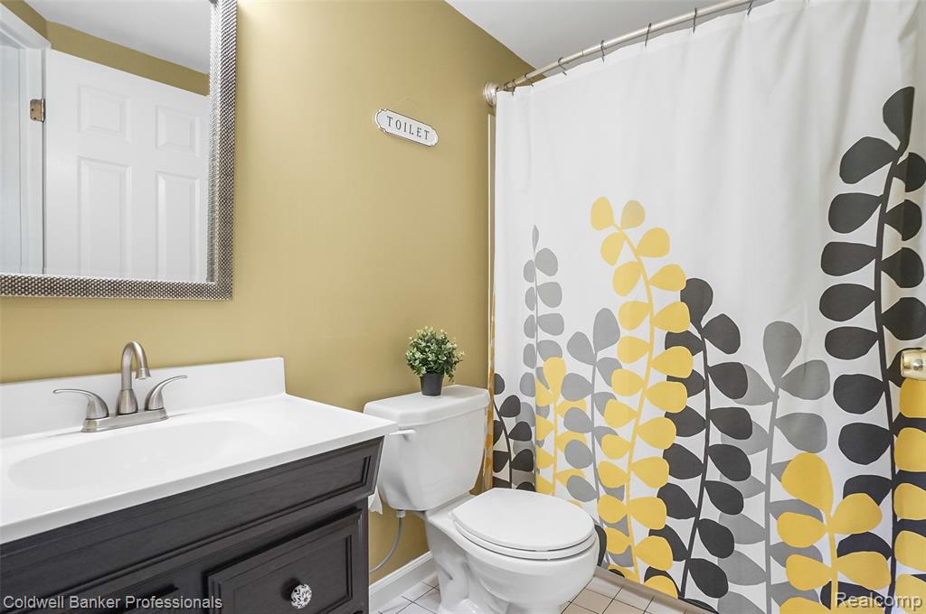 547 Tyler Lane, Canton, MI 48188 — Photo 34