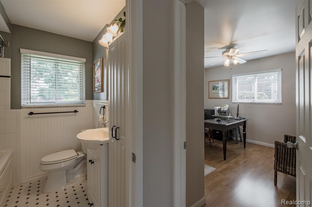 8701 Sherwood Drive, Davisburg, MI 48350 — Photo 27