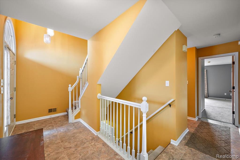 734 Challenging Trail, 65, South Lyon, MI 48178 — Photo 18