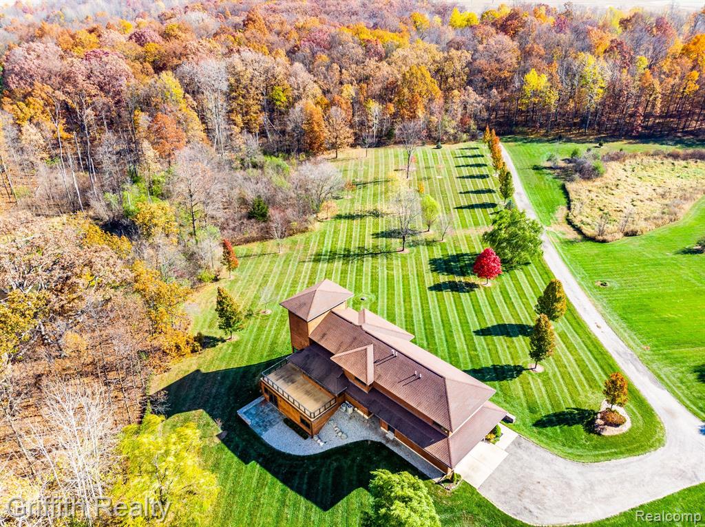 8104 PARKER Road, Saline, MI 48176 — Photo 3