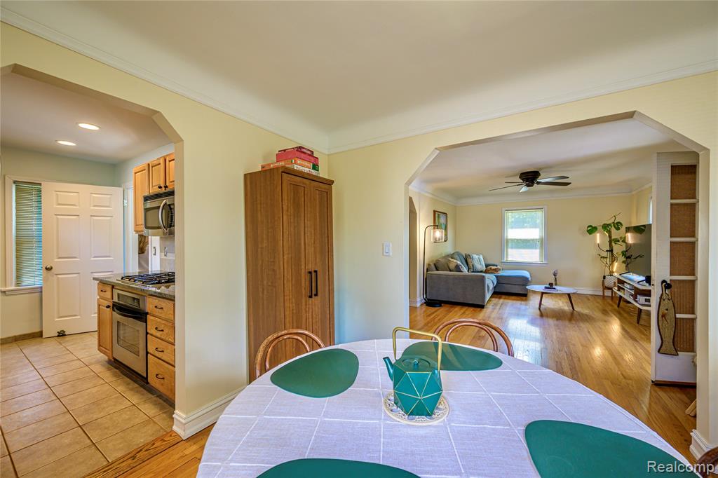 3566 Buckingham Avenue, Berkley, MI 48072 — Photo 16