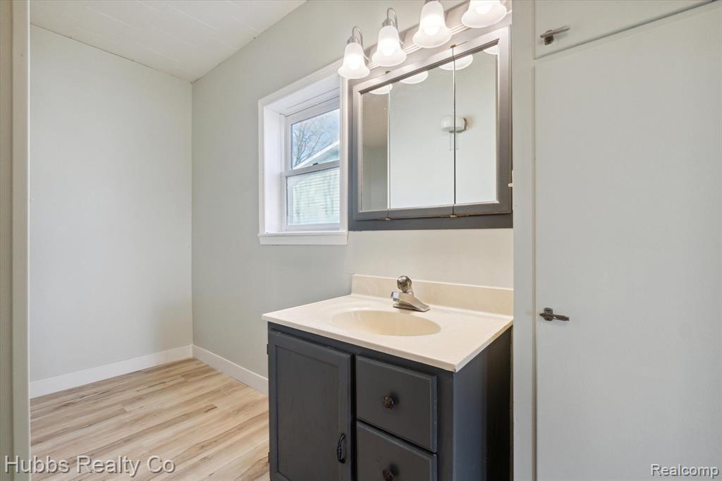 4695 CENTER Street, Millington, MI 48746 — Photo 32