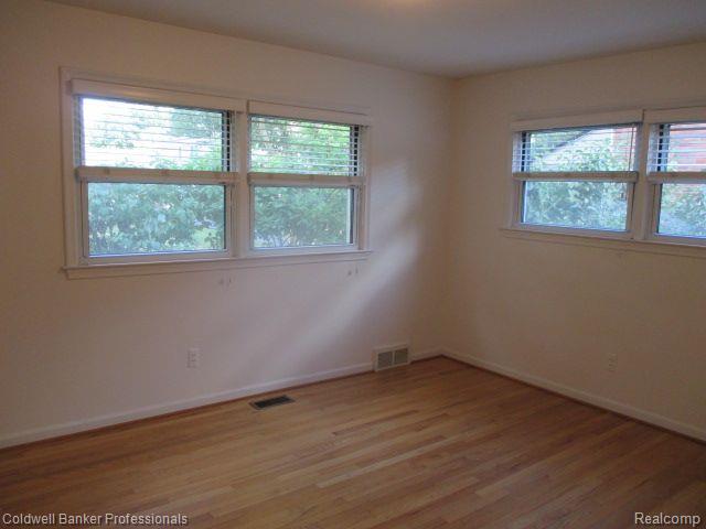 554 Merritt Lane, Birmingham, MI 48009 — Photo 15