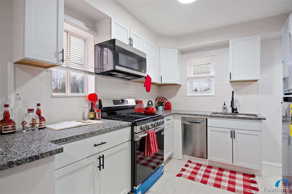1387 University Avenue, Lincoln Park, MI 48146 — Photo 14