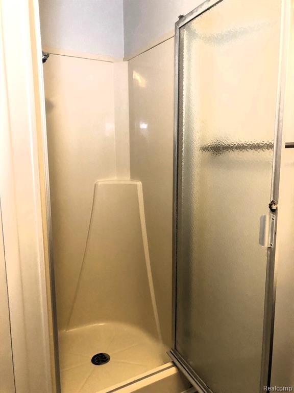 604 Juniper Court, Jonesville, MI 49250 — Photo 15