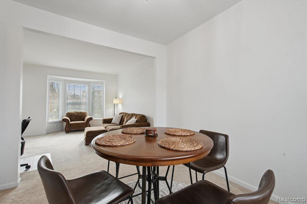 9998 ROLAN MEADOWS Drive, Belleville, MI 48111 — Photo 14