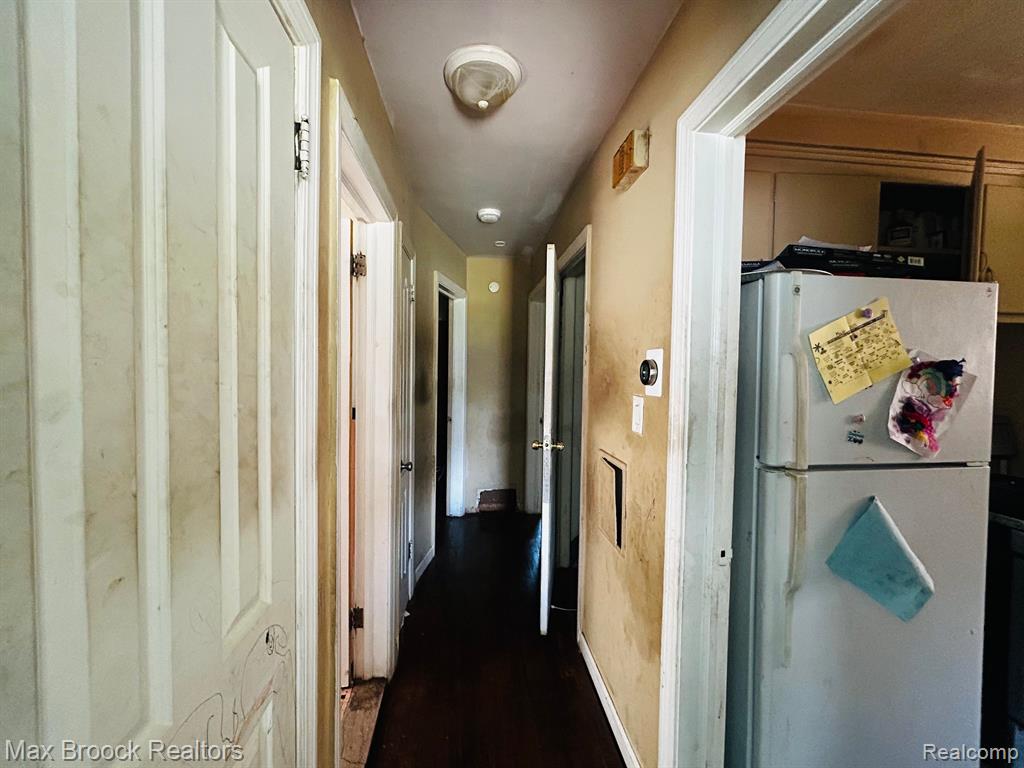 11329 MINOCK Street, Detroit, MI 48228 — Photo 6