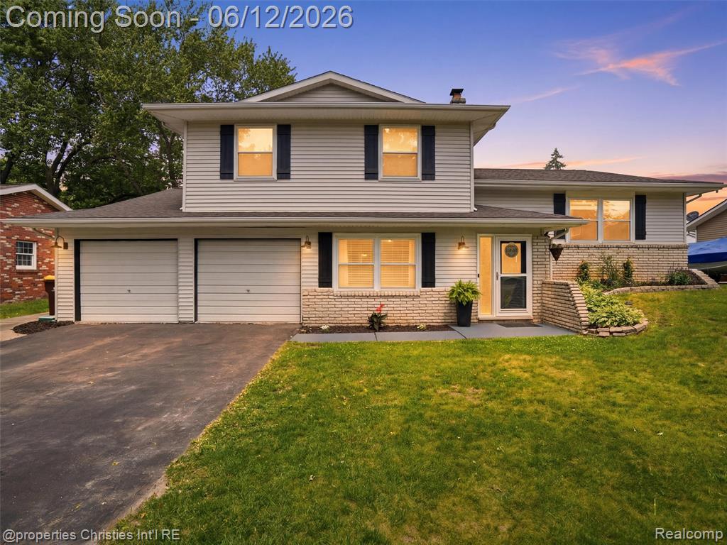10378 Barbara Street, Pinckney, MI 48169 — front exterior