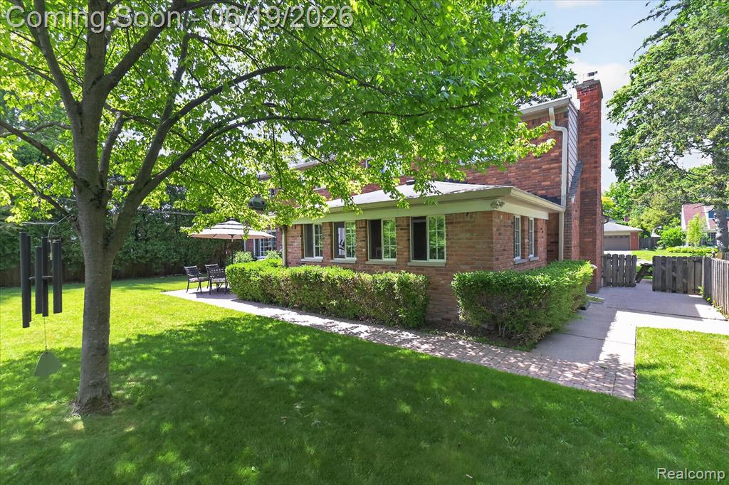 19780 Edshire Lane, Grosse Pointe, MI 48236 — Photo 41