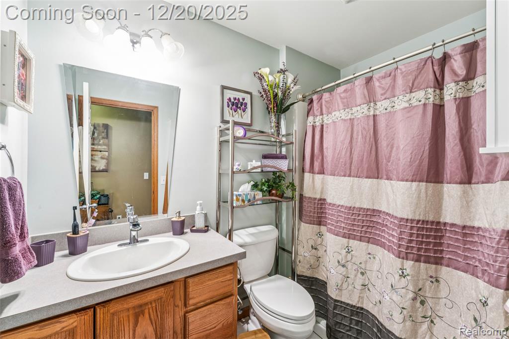 9493 Pine Needle Trail, Flushing, MI 48433 — Photo 21